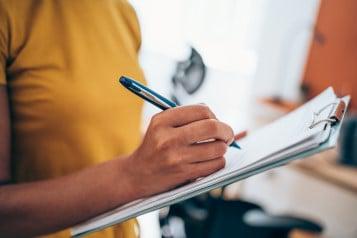 How to Start a Franchise: The No-Nonsense Guide