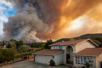 The Disaster Restoration Industry & Climate Change: 4 Factors Driving Demand